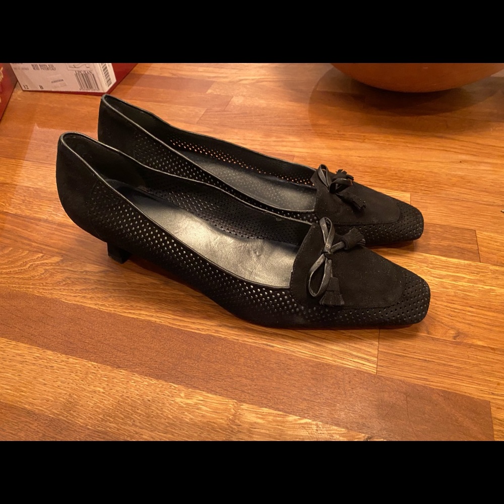 Stuart Weitzman Heels Style Populace Size 12 - image 2